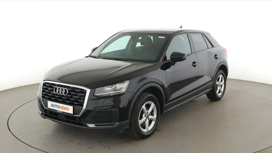 AUDI Q2 -
