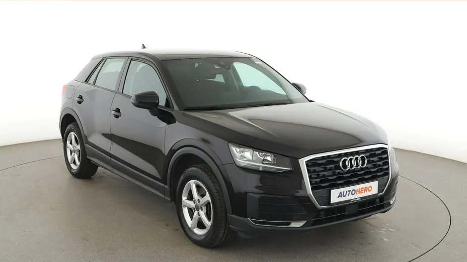 AUDI Q2 -