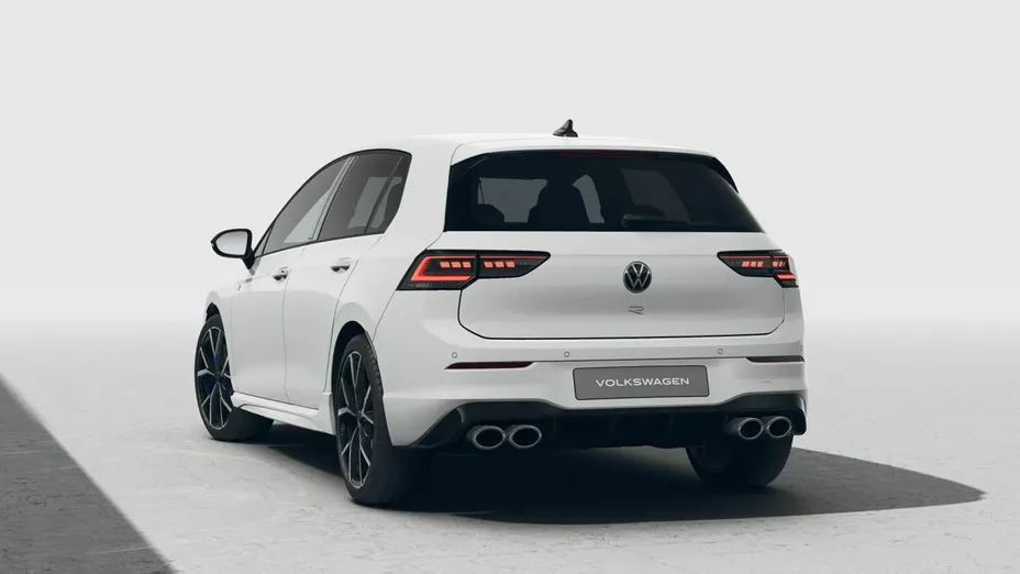 VOLKSWAGEN Golf -