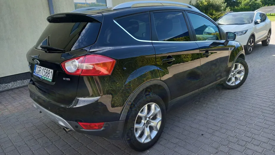 FORD Kuga -