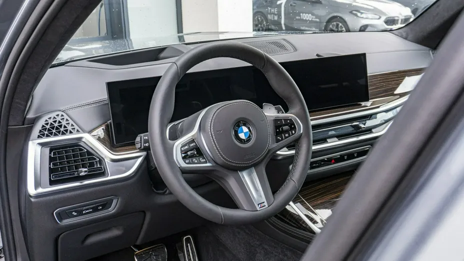 BMW X7 -