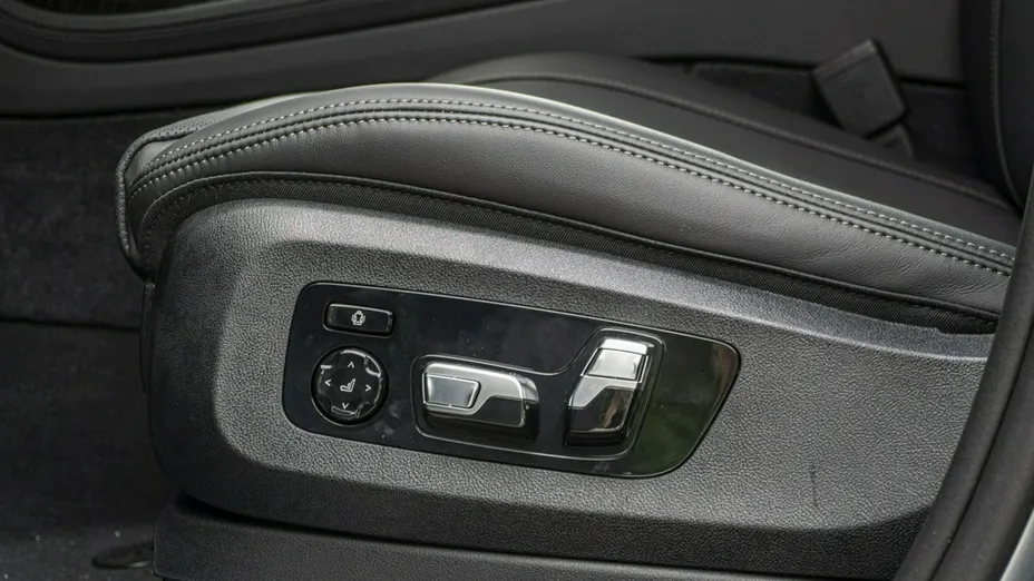 BMW X7 -