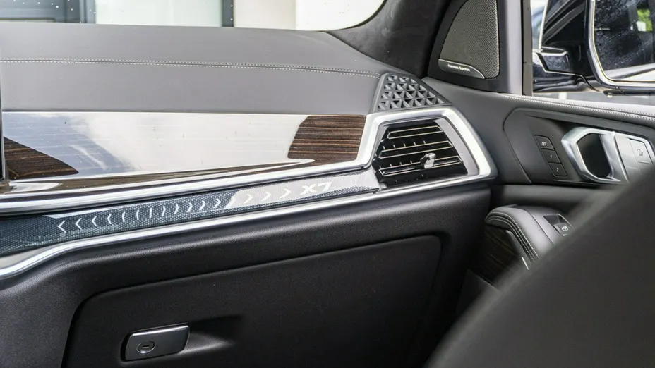 BMW X7 -