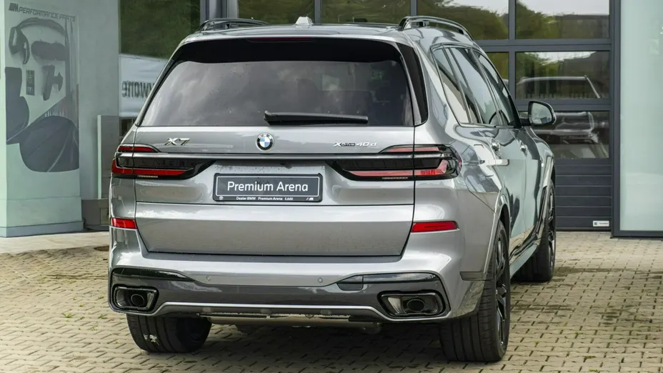 BMW X7 -