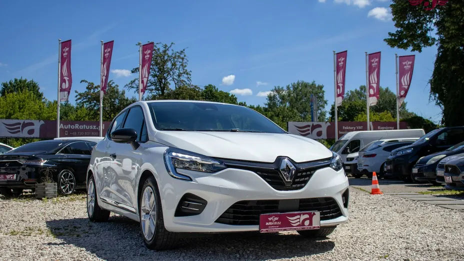 RENAULT Clio -