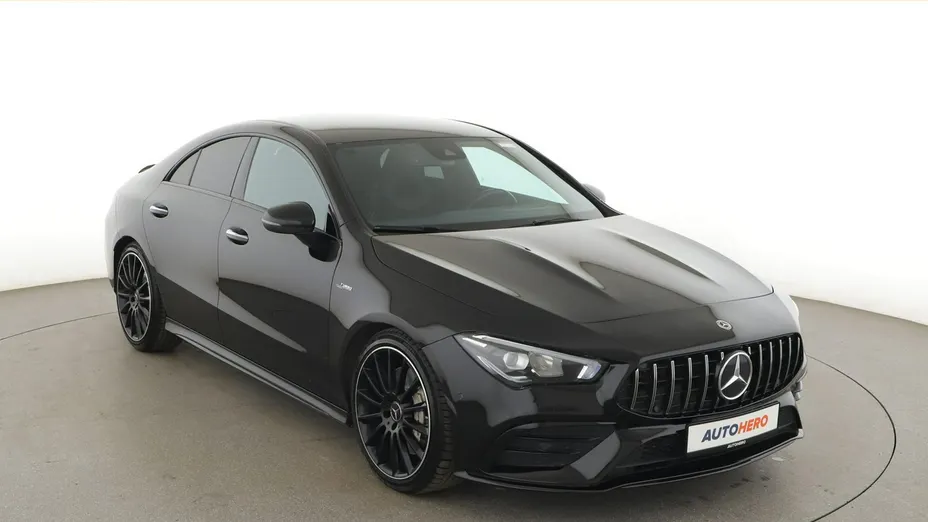 MERCEDES-BENZ CLA -
