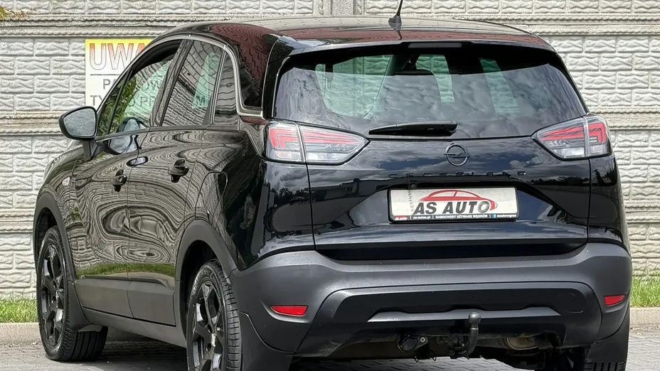 OPEL Crossland X -