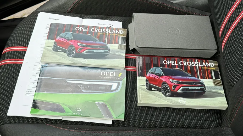 OPEL Crossland X -