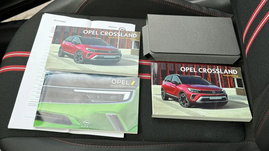 OPEL Crossland X -