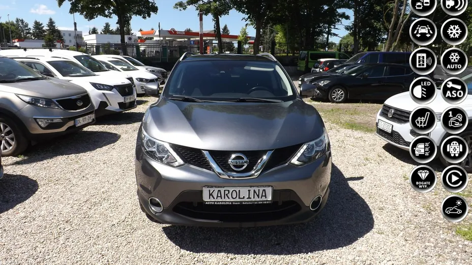 NISSAN Qashqai -