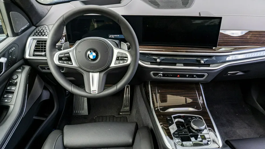 BMW X7 -
