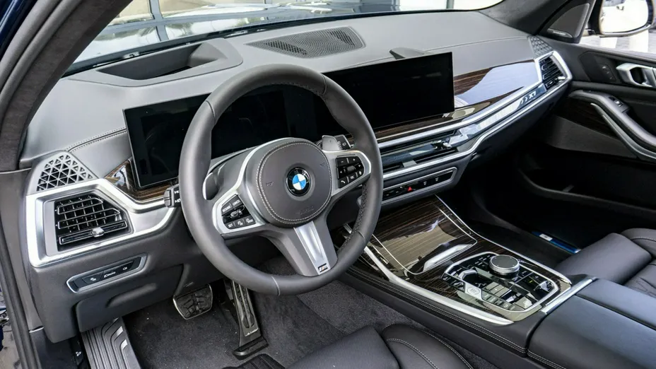 BMW X7 -