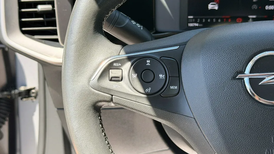 OPEL Mokka -