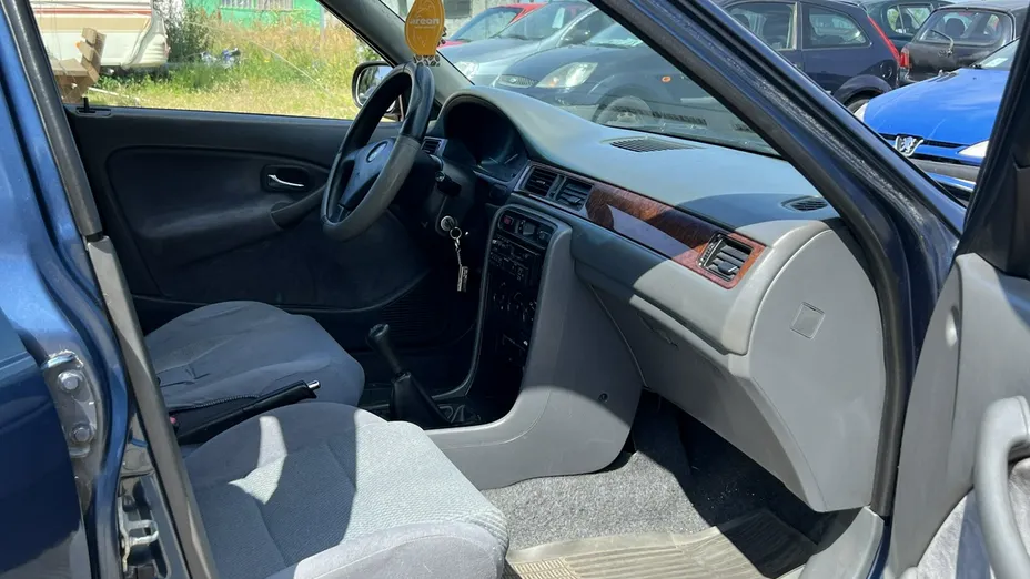 HONDA Civic -
