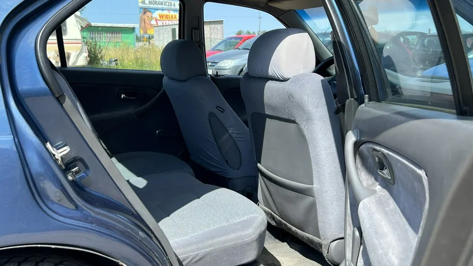 HONDA Civic -