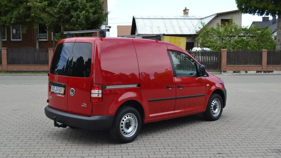 VOLKSWAGEN Caddy -