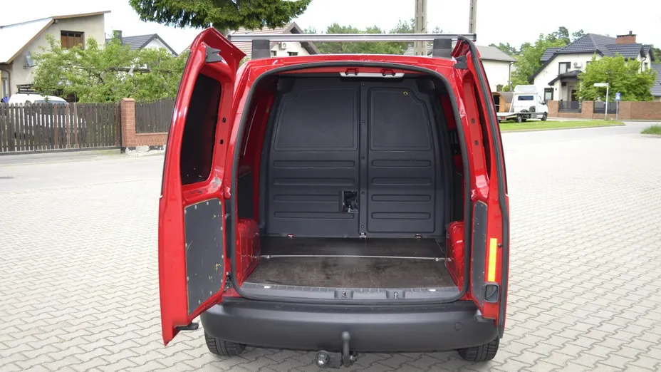 VOLKSWAGEN Caddy -