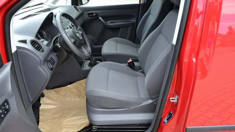 VOLKSWAGEN Caddy -