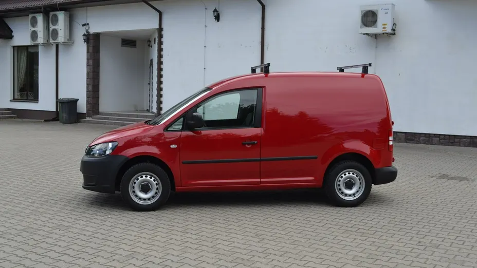 VOLKSWAGEN Caddy -