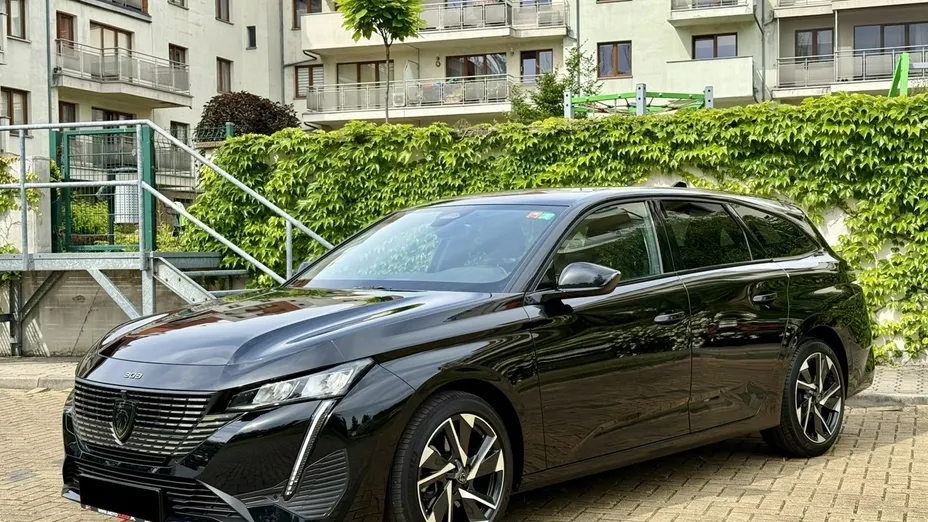 PEUGEOT 308 -