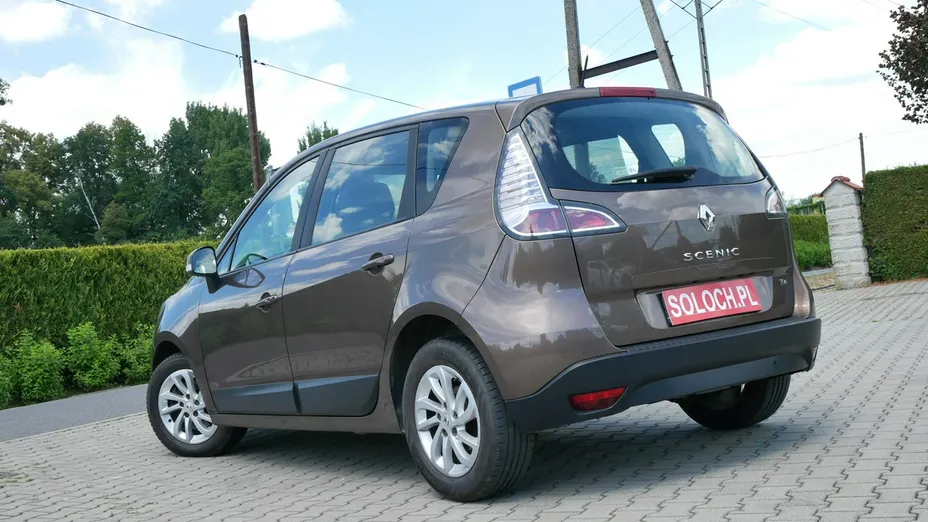 RENAULT Scenic -