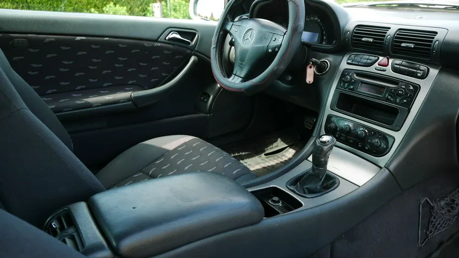 MERCEDES-BENZ C Klasa -