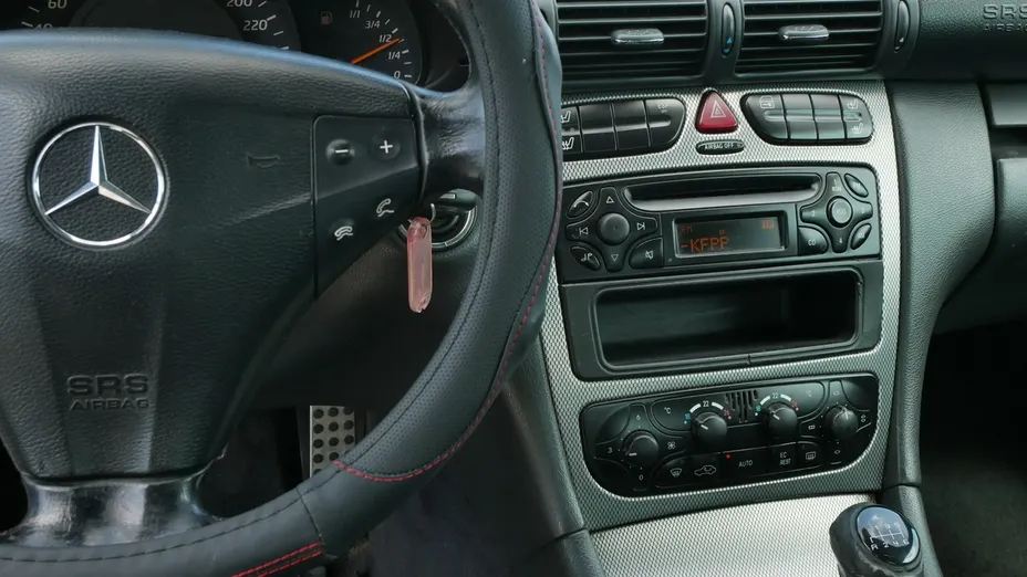 MERCEDES-BENZ C Klasa -