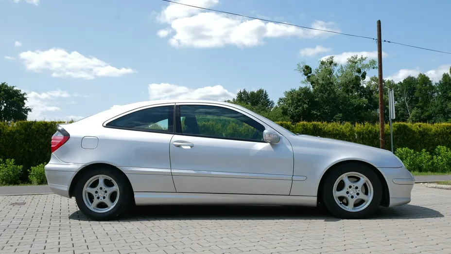 MERCEDES-BENZ C Klasa -