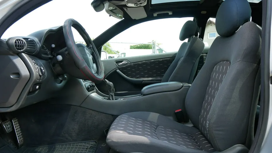 MERCEDES-BENZ C Klasa -