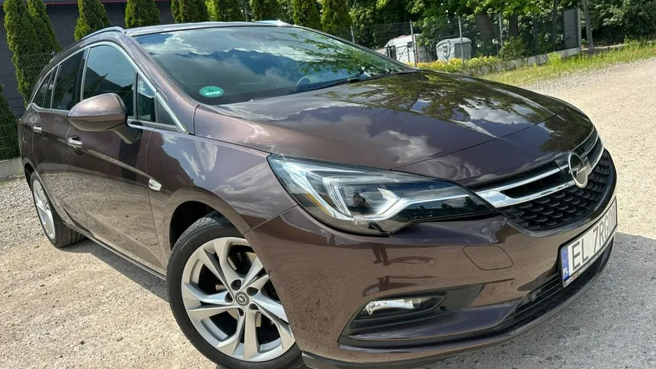 OPEL Astra -