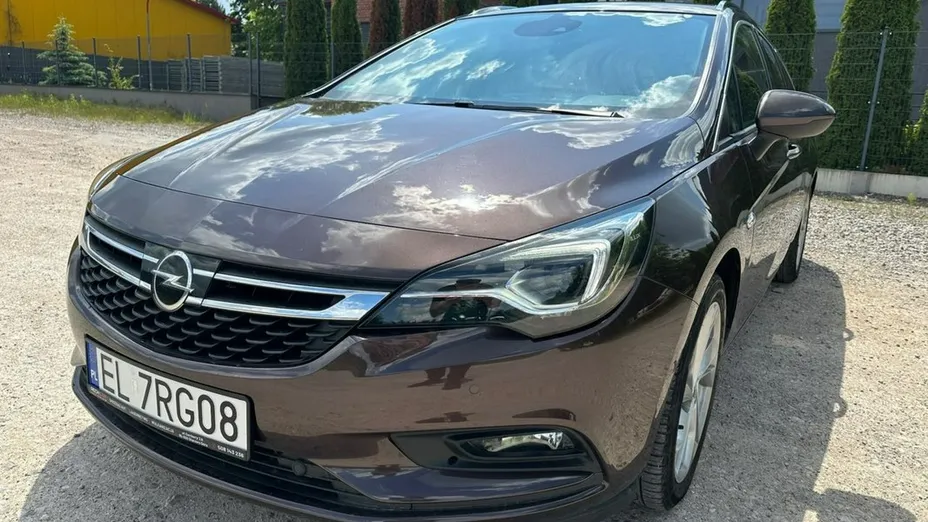 OPEL Astra -