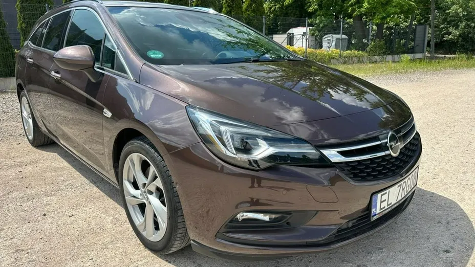 OPEL Astra -