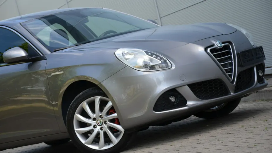 ALFA ROMEO Giulietta -