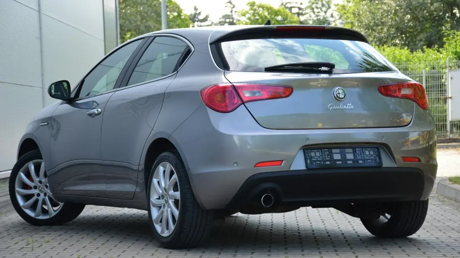 ALFA ROMEO Giulietta -