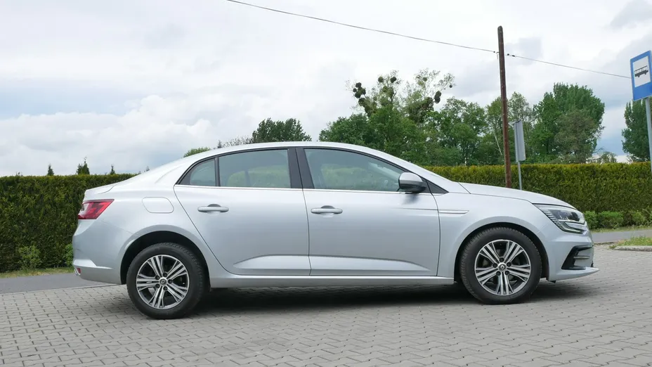 RENAULT Megane -