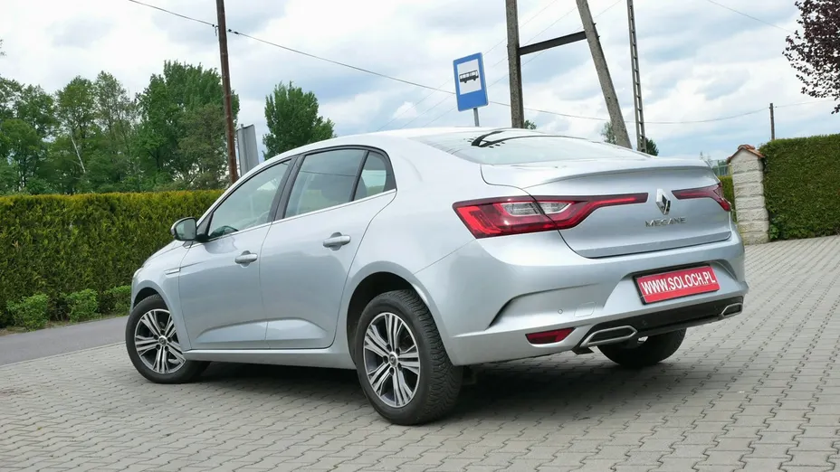 RENAULT Megane -