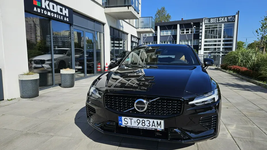 VOLVO V60 -