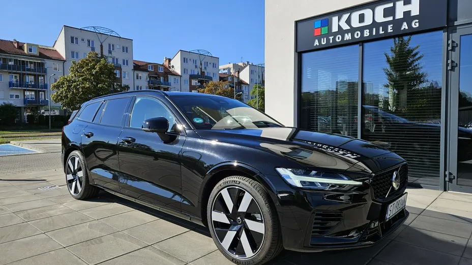 VOLVO V60 -