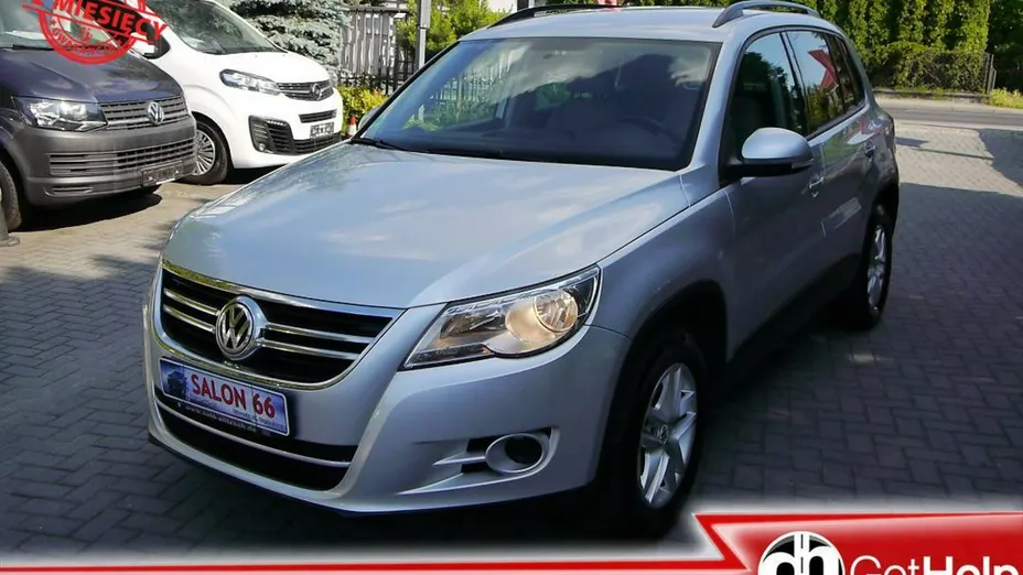 VOLKSWAGEN Tiguan -