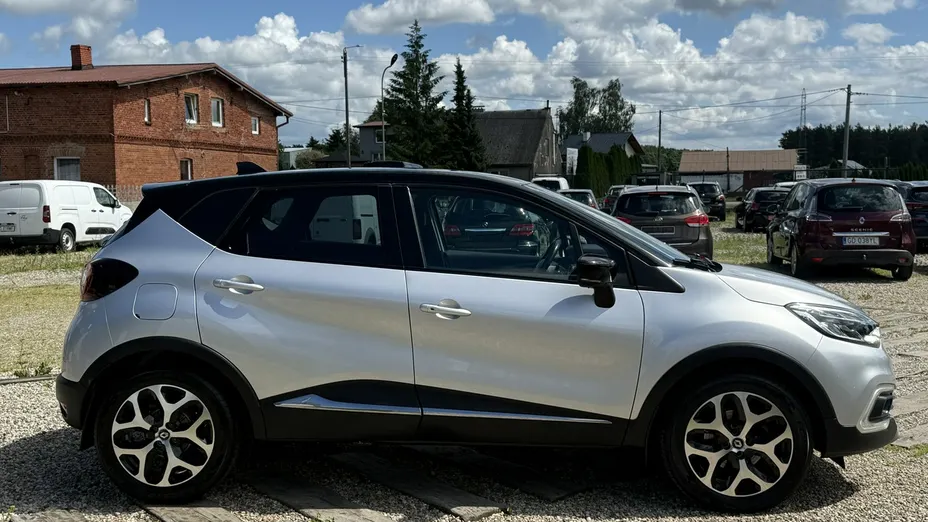 RENAULT Captur -