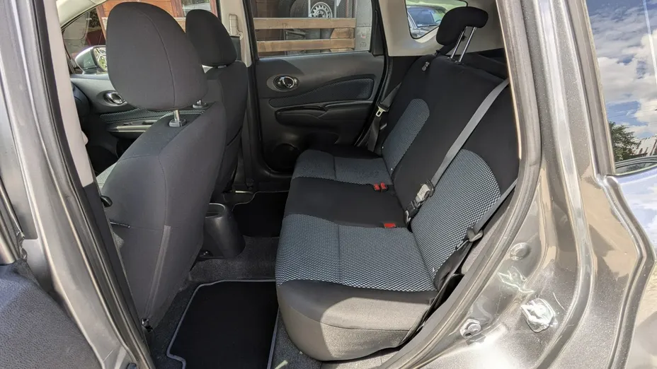 NISSAN Note -