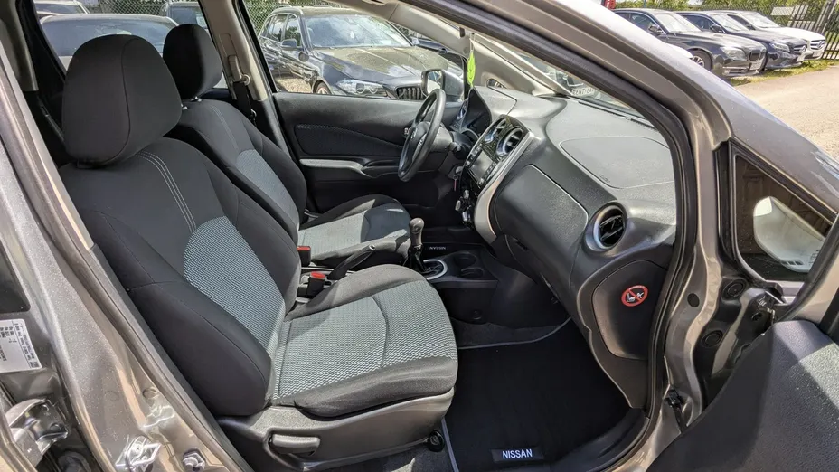 NISSAN Note -