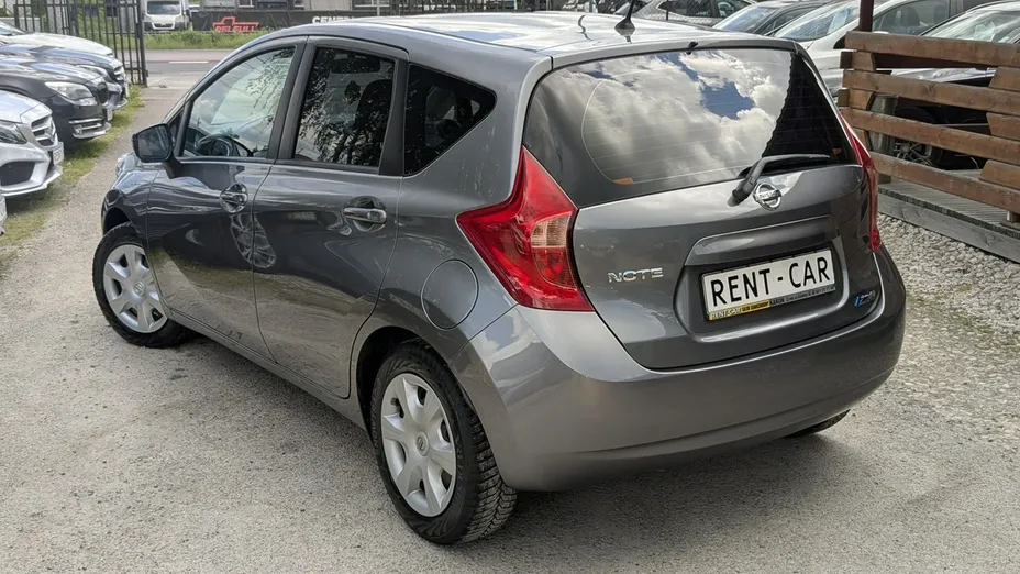NISSAN Note -