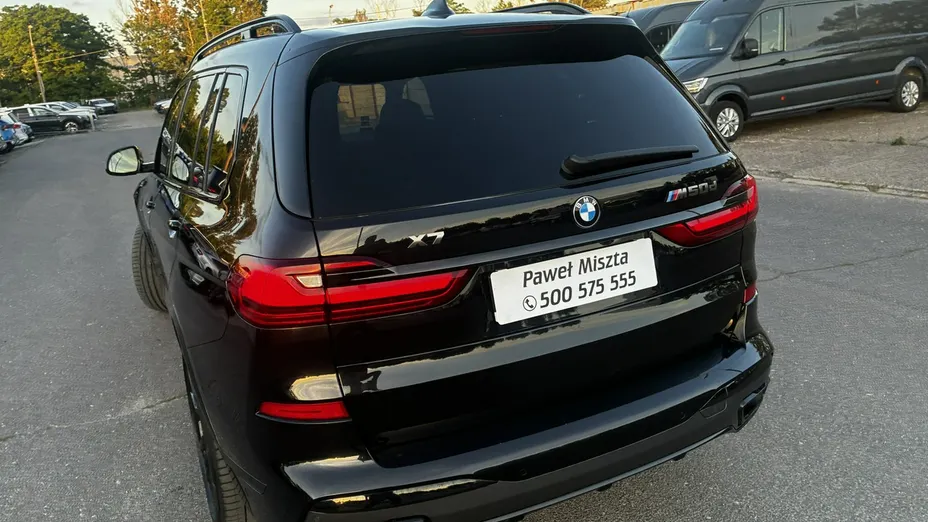 BMW X7 -