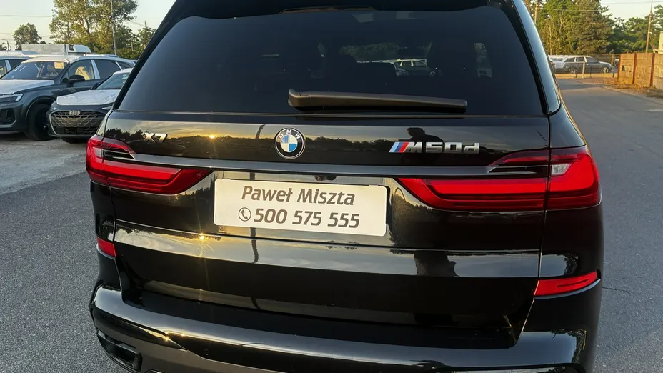 BMW X7 -
