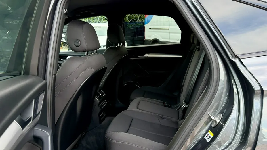 AUDI Q5 Sportback -