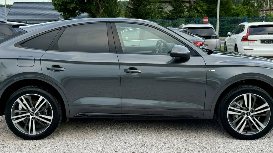 AUDI Q5 Sportback -