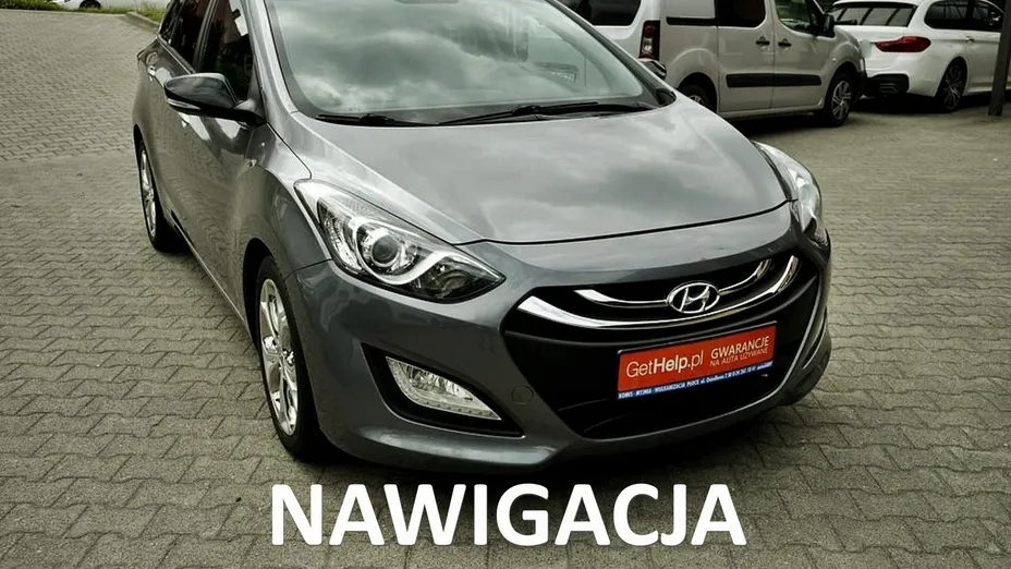 HYUNDAI i30 -