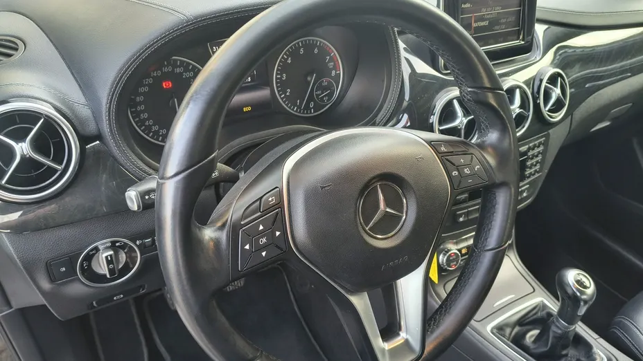 MERCEDES-BENZ B Klasa -