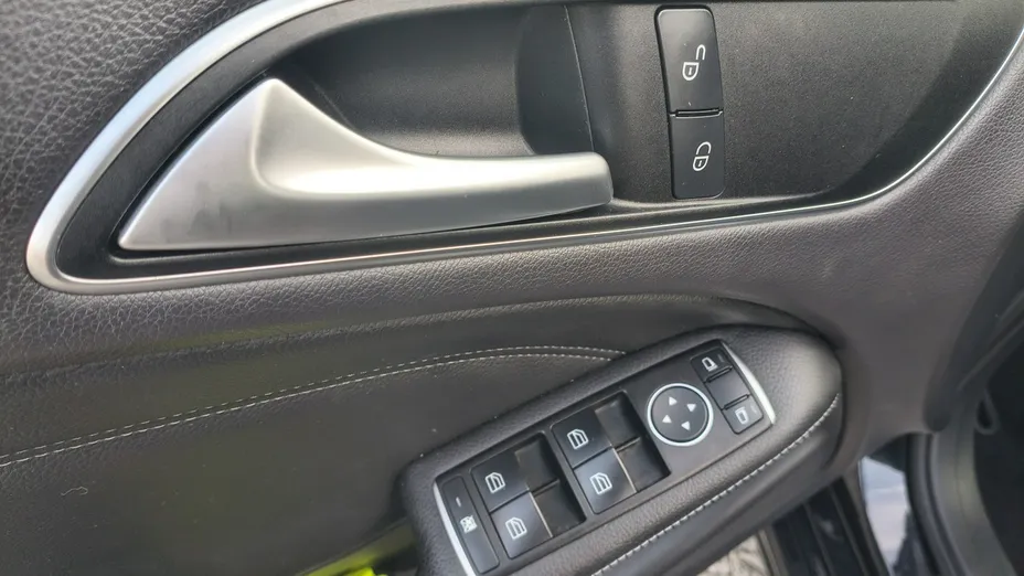 MERCEDES-BENZ B Klasa -